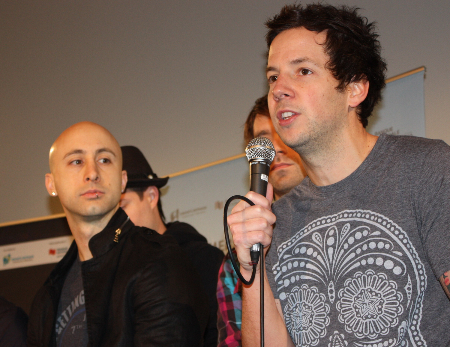 Jeff Stinco Simple Plan