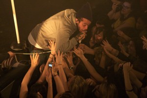 travie-mccoy05