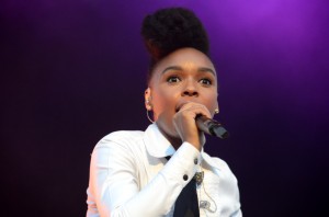 Janelle2SSS Par Valérie Patry