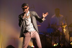 <a href='https://www.billets.ca/radio-radio-billets'>Radio Radio</a> 02 ©Frédérique Ménard-Aubin-0304