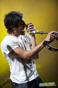Young The Giant - Ottawa-bluesfest-2012-02JPG