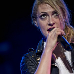 Metric-Ottawa-Bluesfest-2012-2