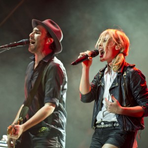 Metric-Ottawa-Bluesfest-2012-3
