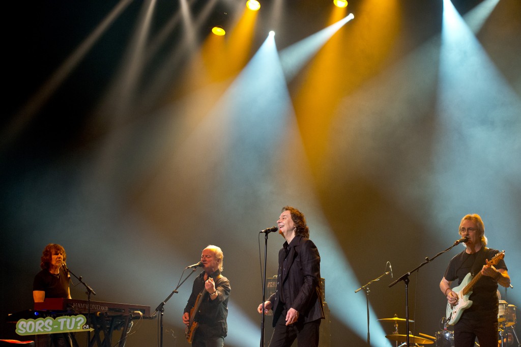 the-zombies-montreal-2013-08