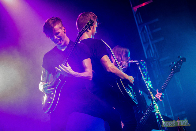 bless the fall_la tulipe_2014_01