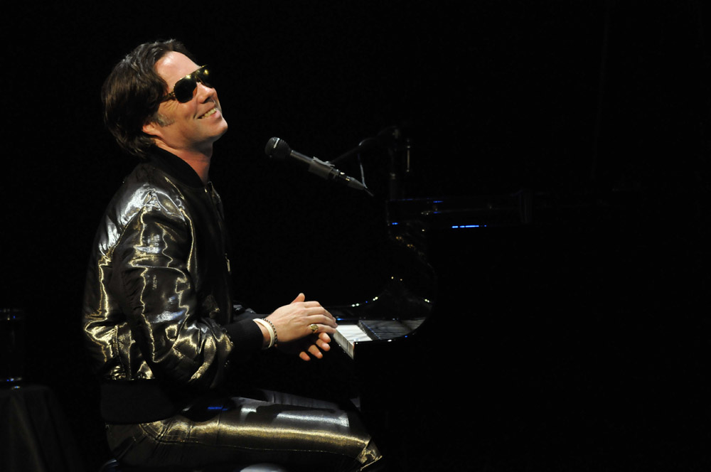 <a href='https://www.billets.ca/rufus-wainwright-billets'>Rufus Wainwright</a>, photo par Denis Alix.