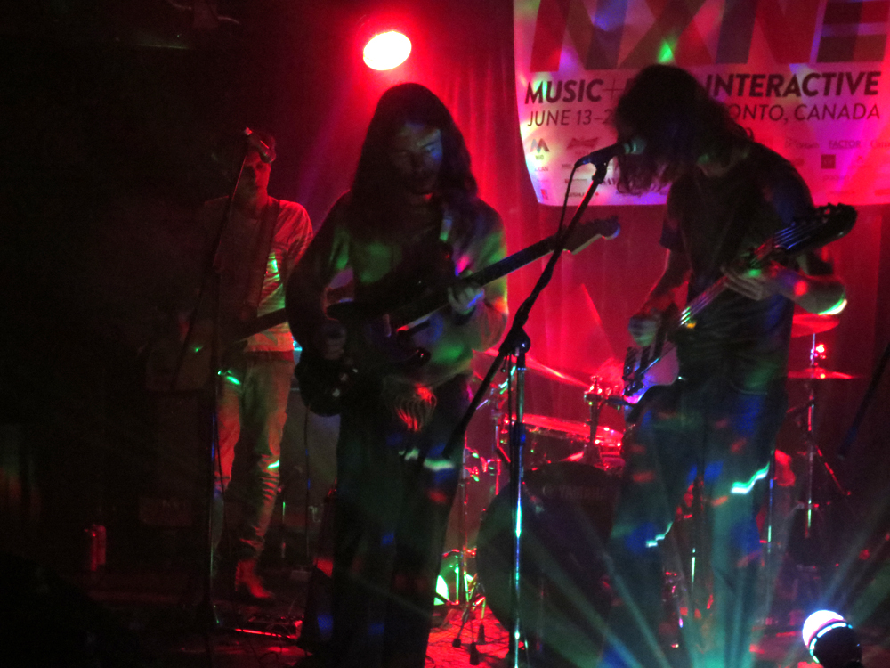 the_auras-nxne-2014-01