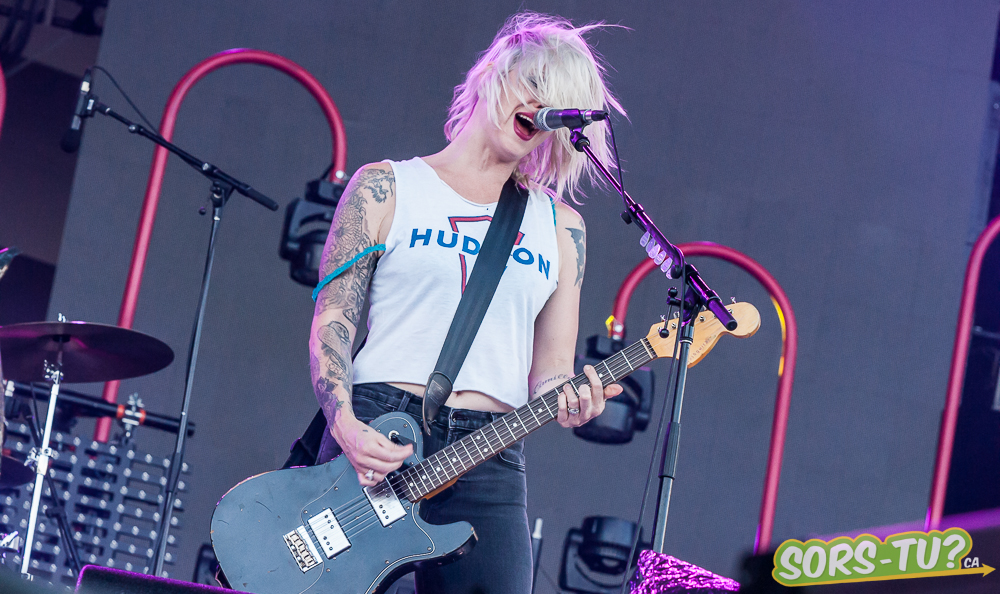 <a href='https://www.billets.ca/brody-dalle-billets'>Brody Dalle</a>, photo par Eliott Garn.