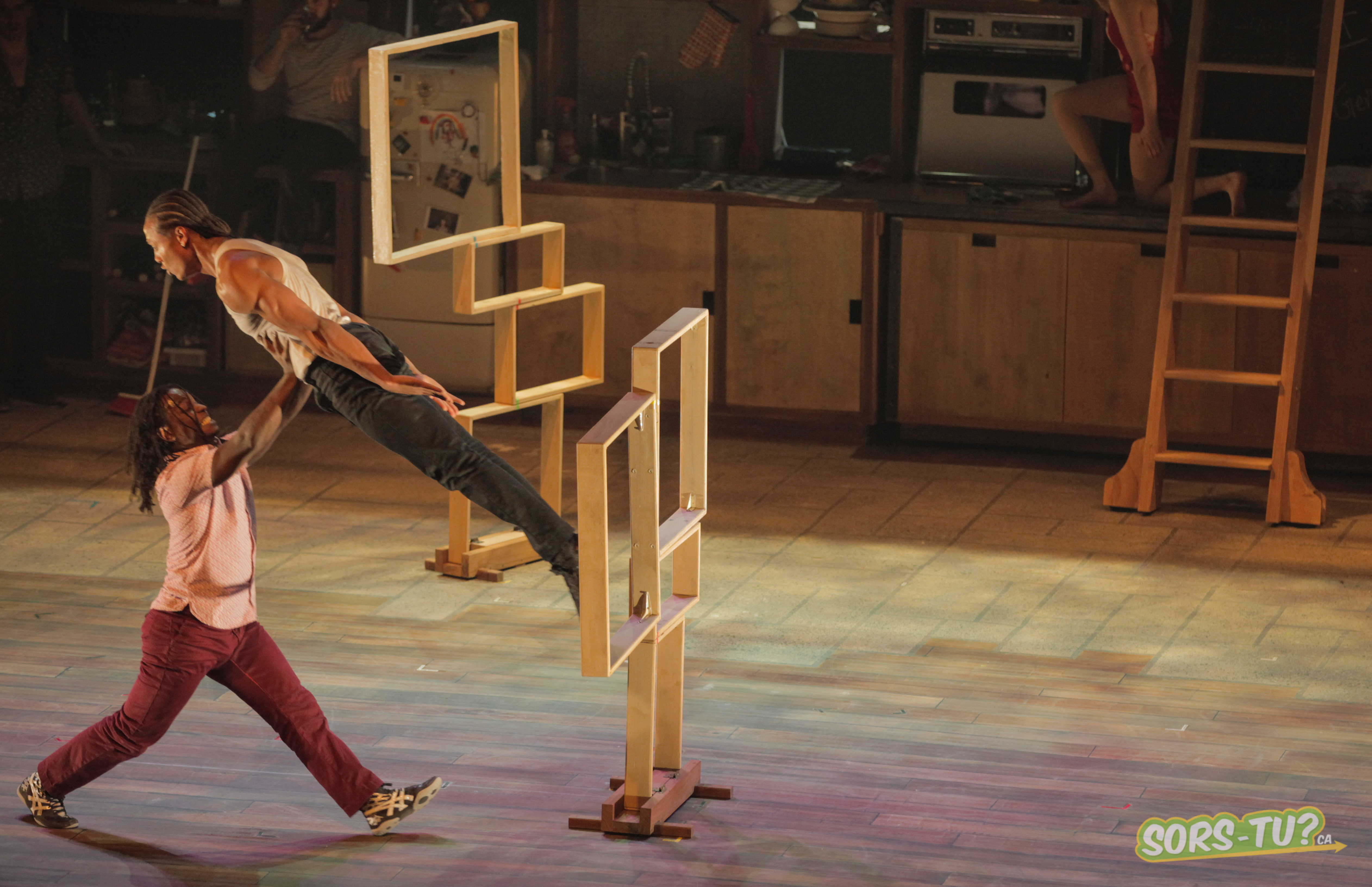 Cirque Les 7 Doigts De La Main Les 7 doigts de la main Spectacle cirque 2017 Montréal | Sors-tu.ca
