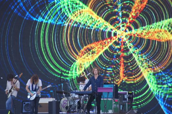 gov-ball-2015-tame--impala
