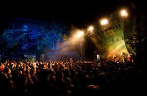 <a href='https://www.billets.ca/quebec-redneck-bluegrass-project-billets'>Qu�bec Redneck Bluegrass Project</a> � Christian Leduc