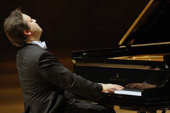 <a href='https://www.billets.ca/alexei-volodin-billets'>Alexei Volodin</a>
