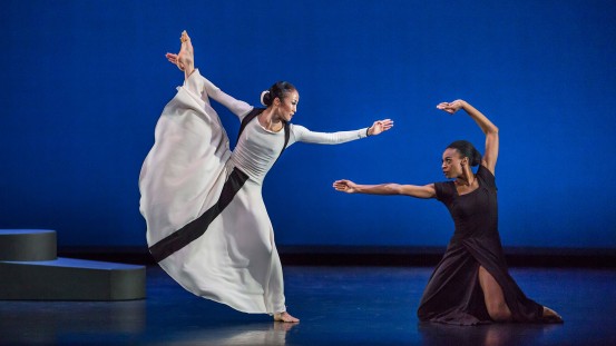 PeiJu Chien-Pott et Leslie Andrea Williams. Crédit photo: Brigid Pierce.