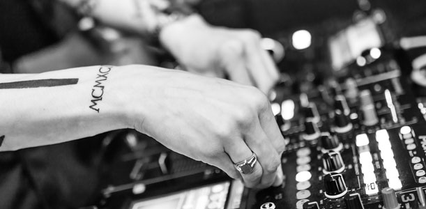 Daniel Avery
