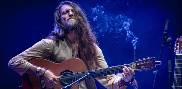 Estas Tonne