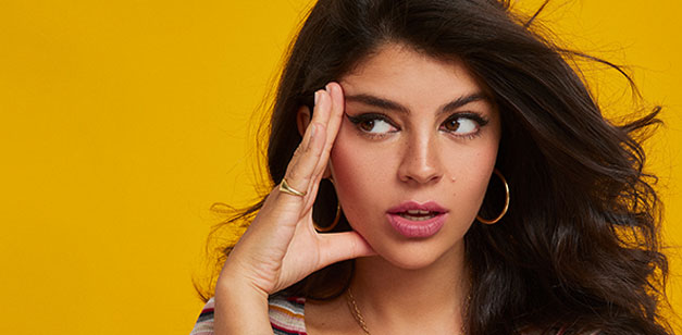Nikki Yanofsky